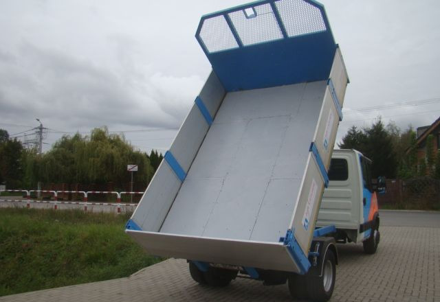 Iveco DAILY 70 C 15 3.0TDI 3.5T 3.65M WYWROTKA - Xe ben nhỏ: hình 5 Iveco DAILY 70 C 15 3.0TDI 3.5T 3.65M WYWROTKA - Xe ben nhỏ: hình 5