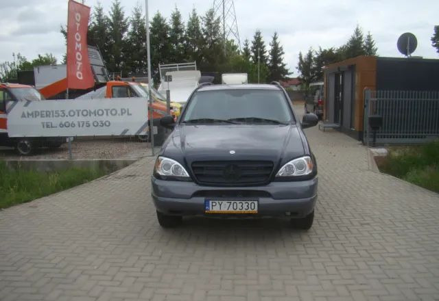 Mercedes-Benz ML 270 2.7CDI CIĘŻARYY 2-OSOBY 3.365KG-NA HAKU - Xe van nhỏ gọn: hình 3 Mercedes-Benz ML 270 2.7CDI CIĘŻARYY 2-OSOBY 3.365KG-NA HAKU - Xe van nhỏ gọn: hình 3