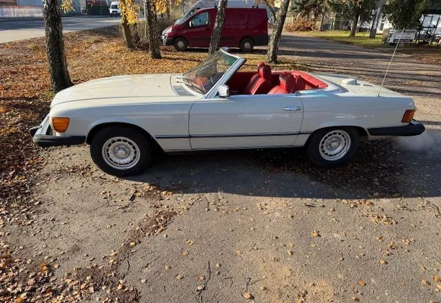 Mercedes-Benz SL - Xe mui trần: hình 3 Mercedes-Benz SL - Xe mui trần: hình 3