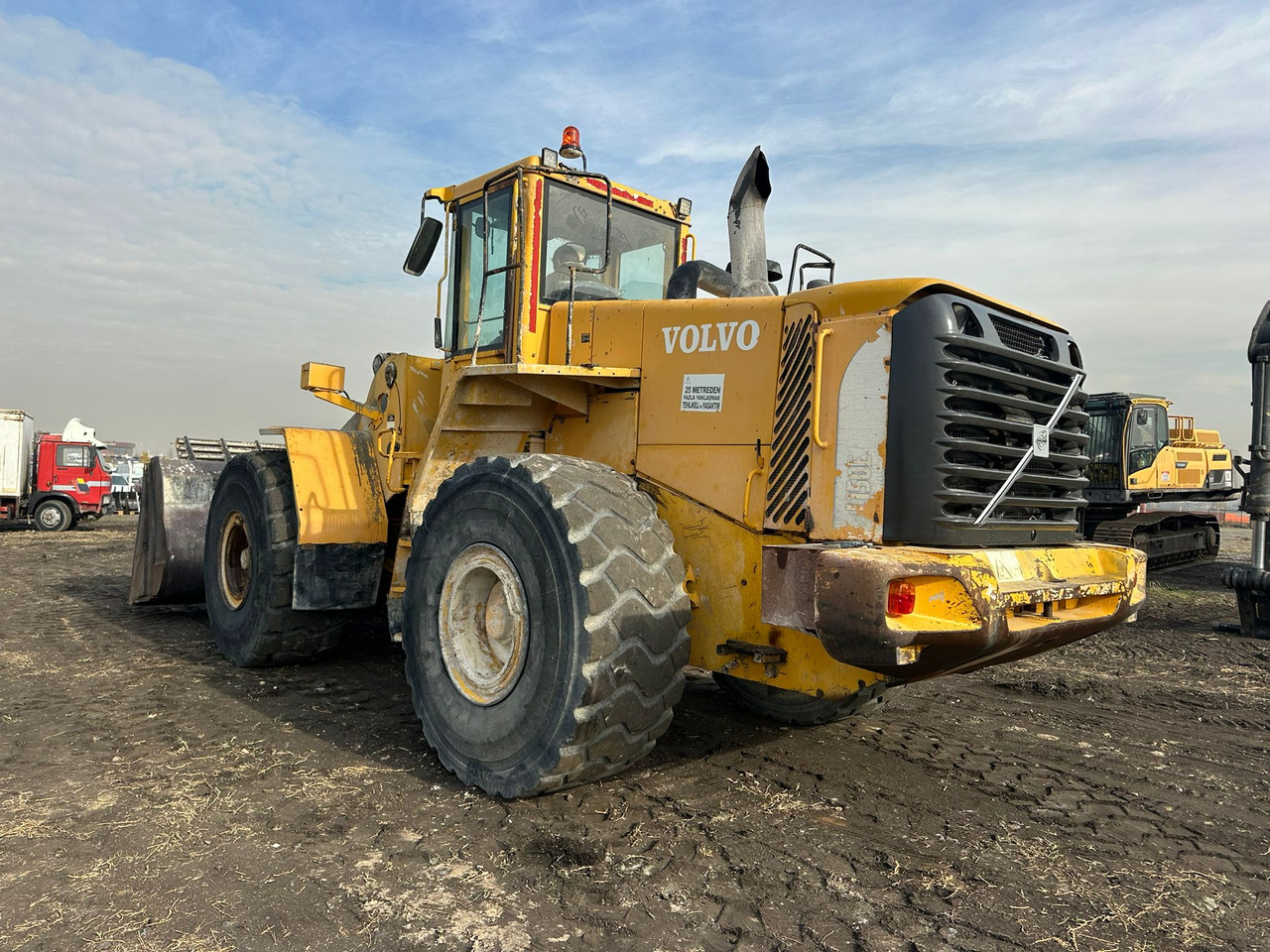 VOLVO L150E - Máy xúc lật bánh lốp: hình 3 VOLVO L150E - Máy xúc lật bánh lốp: hình 3