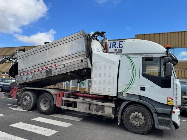 Iveco Stralis 480 - Xe tải chân không: hình 5 Iveco Stralis 480 - Xe tải chân không: hình 5