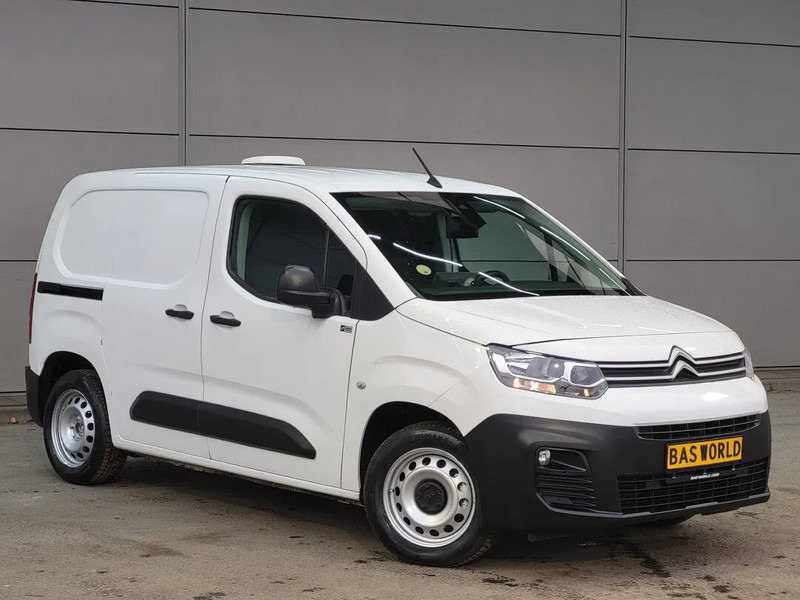 Citroën Berlingo L1 - Xe van nhỏ gọn: hình 4 Citroën Berlingo L1 - Xe van nhỏ gọn: hình 4