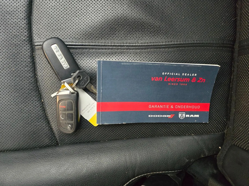 Dodge Ram 1500 5.7 V8 4x4 Crew Cab 5'7 - Xe van chở hàng, Xe tải van: hình 4 Dodge Ram 1500 5.7 V8 4x4 Crew Cab 5'7 - Xe van chở hàng, Xe tải van: hình 4