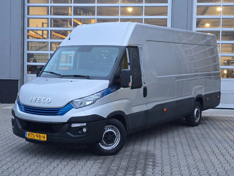 Iveco Daily 35S16 - Xe van chở hàng: hình 1 Iveco Daily 35S16 - Xe van chở hàng: hình 1