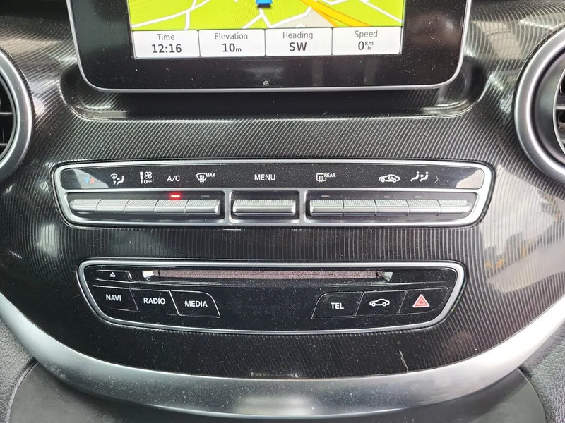 Xe van nhỏ gọn, Xe tải van Mercedes-Benz V-Klasse: hình 15