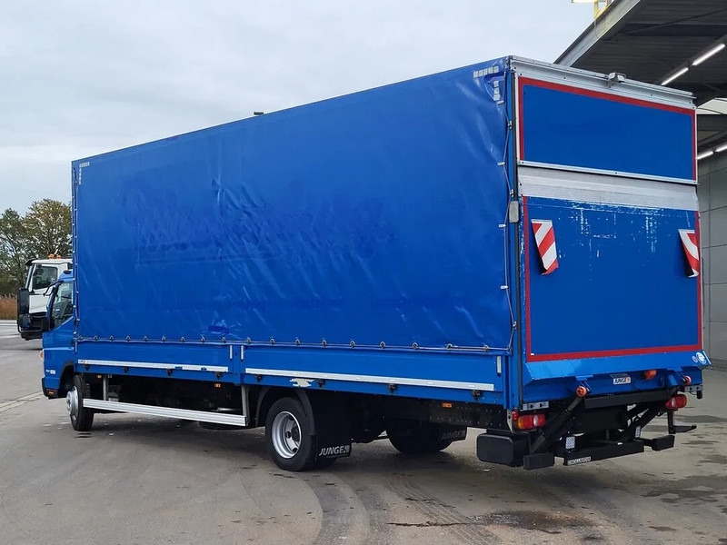 Mitsubishi Fuso Canter 7C18 - Xe tải thùng mui bạt: hình 2 Mitsubishi Fuso Canter 7C18 - Xe tải thùng mui bạt: hình 2