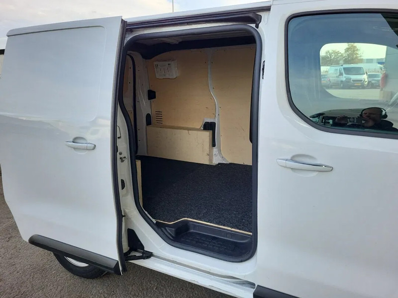 Peugeot e-Expert e-Expert L1H1 - Xe van nhỏ gọn: hình 5 Peugeot e-Expert e-Expert L1H1 - Xe van nhỏ gọn: hình 5