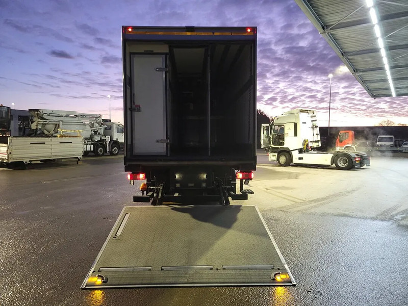 Volvo FM 330 Automatic Taillift Clima Cruise PTO LED Refrigerated Truck Euro6 2015 - Xe tải đông lạnh: hình 5 Volvo FM 330 Automatic Taillift Clima Cruise PTO LED Refrigerated Truck Euro6 2015 - Xe tải đông lạnh: hình 5