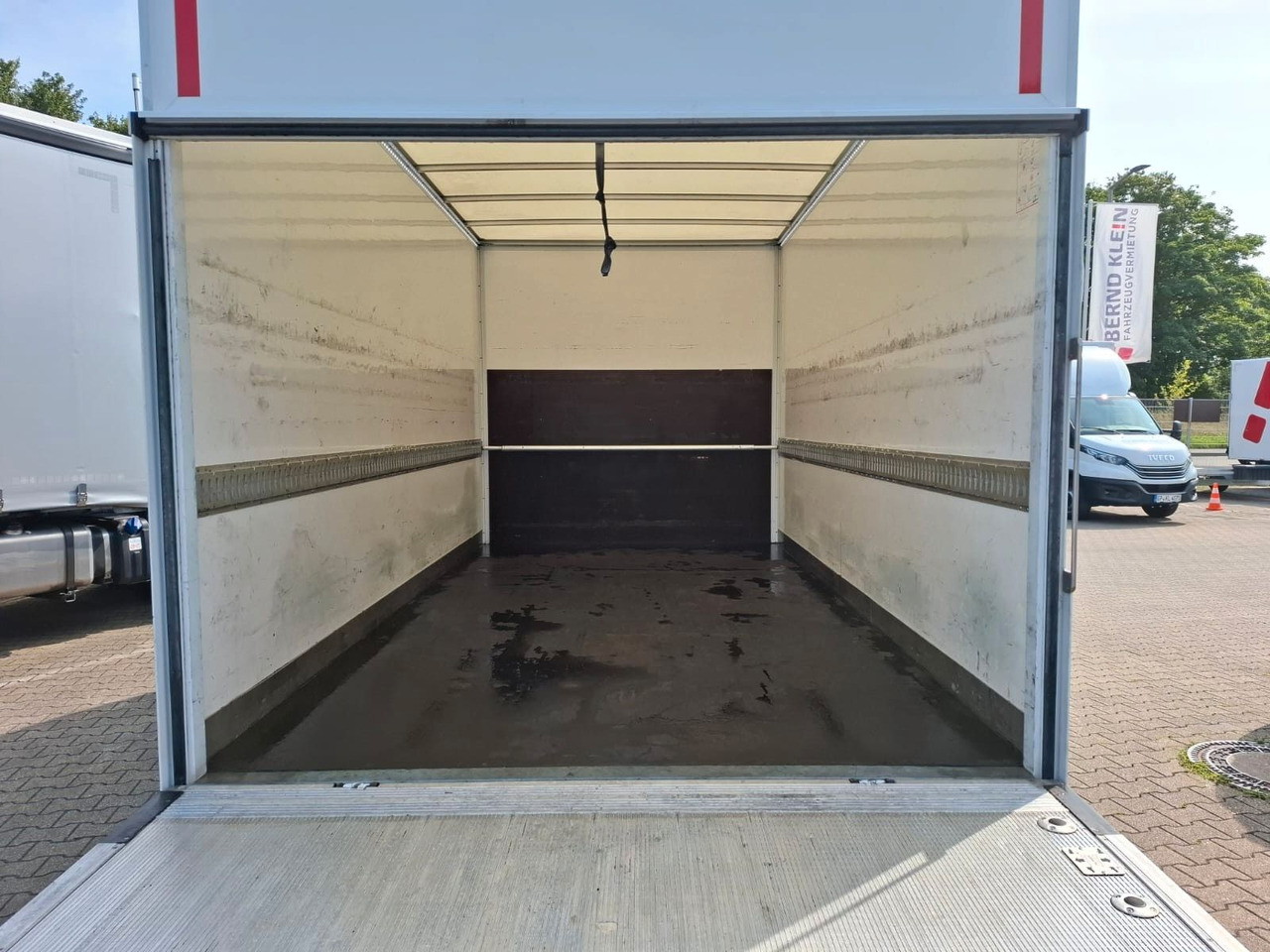 Iveco 35S16A8/P, LBW, Luft, HiMatik, Klima, RFK, - Xe tải nhỏ thùng kín: hình 5 Iveco 35S16A8/P, LBW, Luft, HiMatik, Klima, RFK, - Xe tải nhỏ thùng kín: hình 5