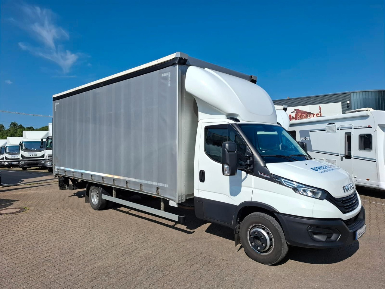 Iveco 72-210P/A8,Luft,HiMatic,LBW,Schiebepl., - Xe van thùng mui bạt: hình 1 Iveco 72-210P/A8,Luft,HiMatic,LBW,Schiebepl., - Xe van thùng mui bạt: hình 1