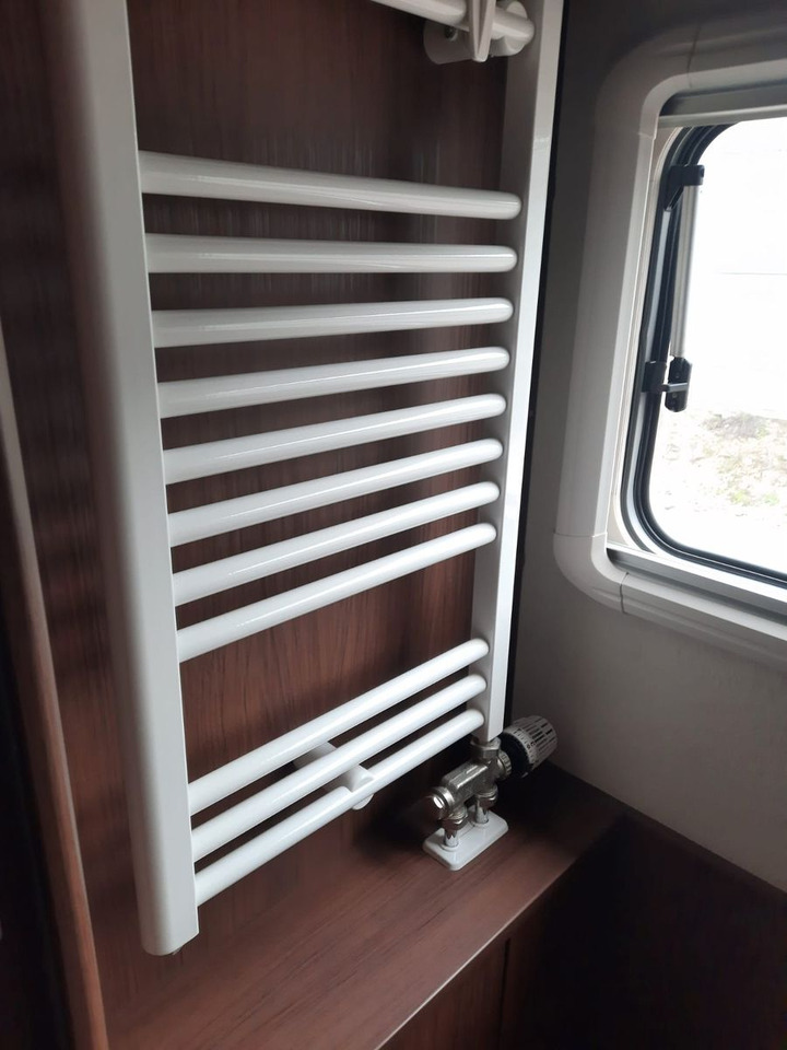 Xe cắm trại tích hợp Niesmann + Bischoff Flair 920 LE, Goldschmitt, Mwst. ausweisbar,..: hình 19 Xe cắm trại tích hợp Niesmann + Bischoff Flair 920 LE, Goldschmitt, Mwst. ausweisbar,..: hình 19