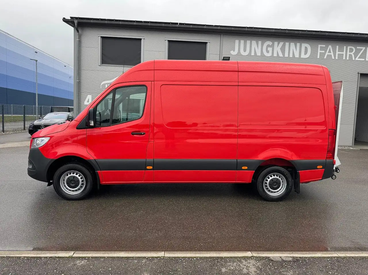 Mercedes-Benz Sprinter 316 CDI Lang Hoch Klima MBUX LBW - Xe van chở hàng: hình 3 Mercedes-Benz Sprinter 316 CDI Lang Hoch Klima MBUX LBW - Xe van chở hàng: hình 3