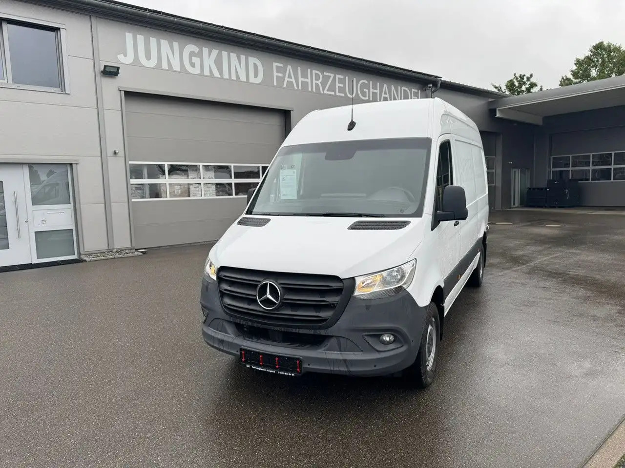 Mercedes-Benz Sprinter 317 CDI Lang Hoch Klima MBUX AHK 2,8t - Xe van chở hàng: hình 2 Mercedes-Benz Sprinter 317 CDI Lang Hoch Klima MBUX AHK 2,8t - Xe van chở hàng: hình 2
