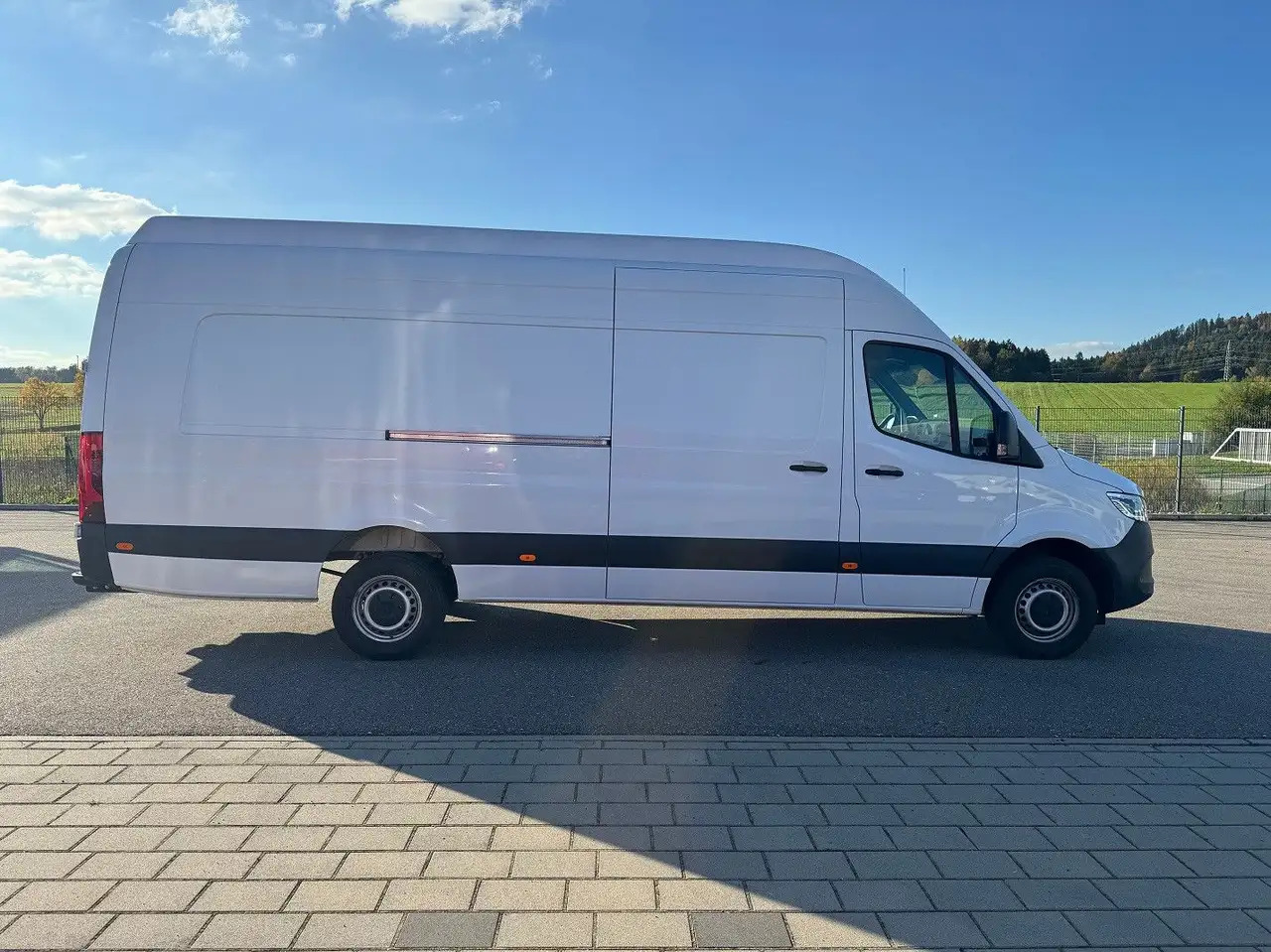 Mercedes-Benz Sprinter 319 CDI Maxi Lang Extralang XXL LED - Xe van chở hàng: hình 4 Mercedes-Benz Sprinter 319 CDI Maxi Lang Extralang XXL LED - Xe van chở hàng: hình 4