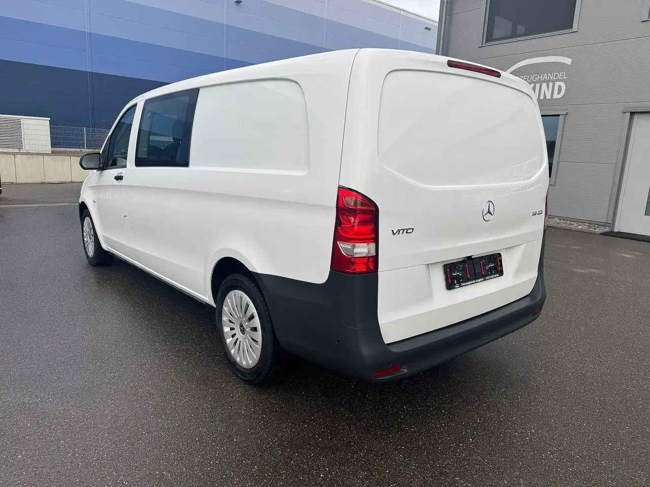 Mercedes-Benz Vito 116 CDI Lang Extralang Mixto Klima - Xe van chở hàng: hình 5 Mercedes-Benz Vito 116 CDI Lang Extralang Mixto Klima - Xe van chở hàng: hình 5