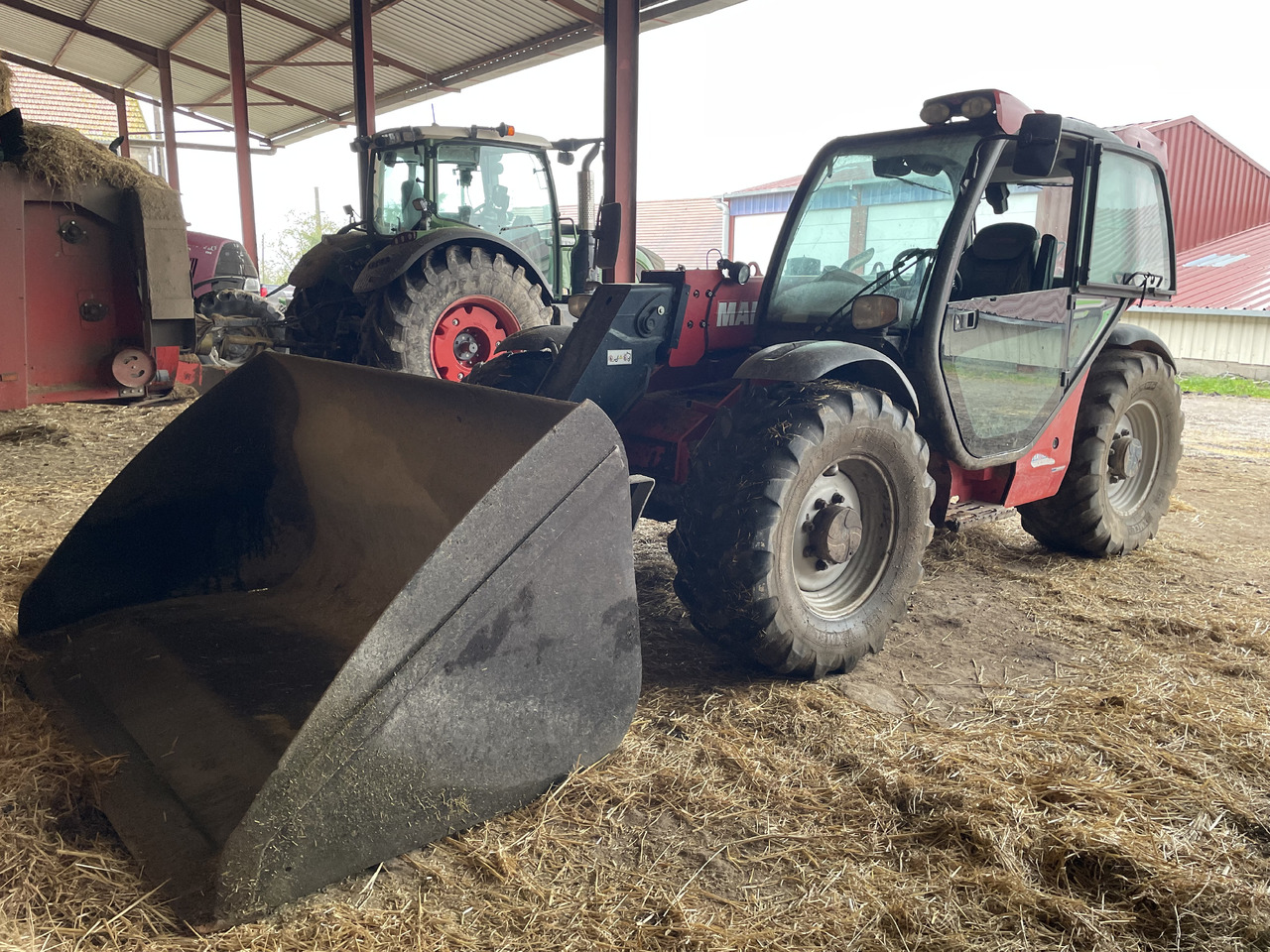 MANITOU MLT 634-120 - Xe nhấc hình viễn vọng kính: hình 4 MANITOU MLT 634-120 - Xe nhấc hình viễn vọng kính: hình 4