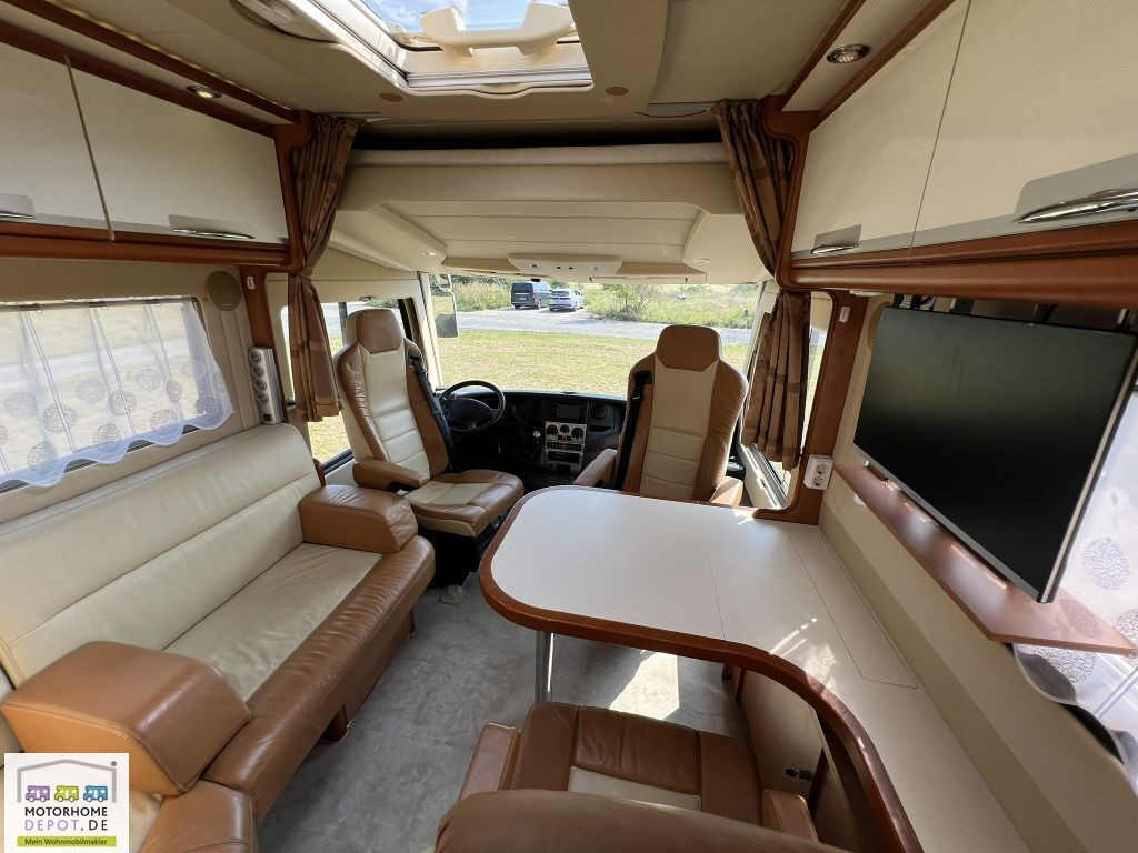 Carthago Liner 62 LE viele Extras - hohe Autarkie - Xe cắm trại tích hợp: hình 4 Carthago Liner 62 LE viele Extras - hohe Autarkie - Xe cắm trại tích hợp: hình 4