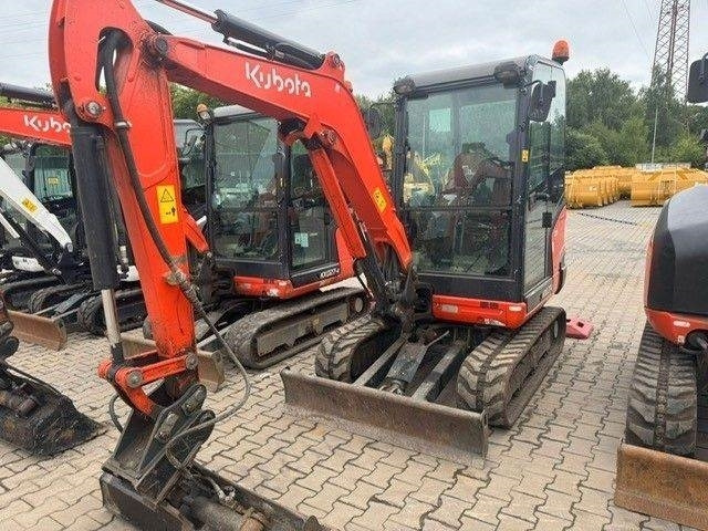 Kubota KX027-4 - Máy xúc mini: hình 2 Kubota KX027-4 - Máy xúc mini: hình 2