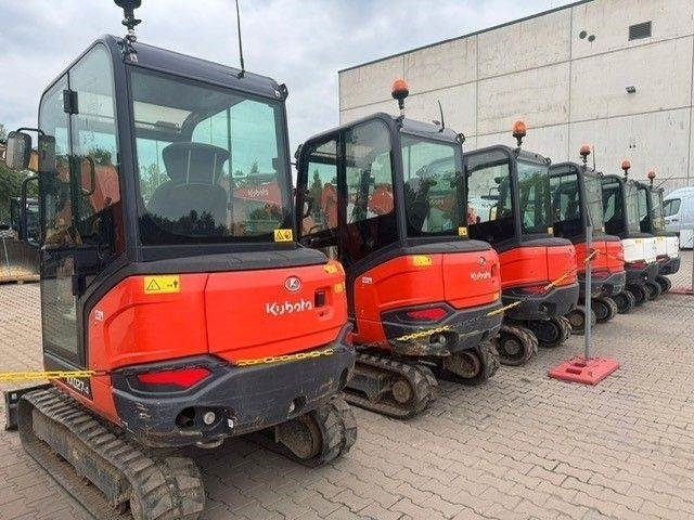 Kubota KX027-4 - Máy xúc mini: hình 4 Kubota KX027-4 - Máy xúc mini: hình 4