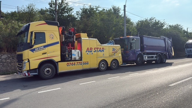 VOLVO FH500 - Xe tải kéo, Xe cẩu tự hành: hình 5 VOLVO FH500 - Xe tải kéo, Xe cẩu tự hành: hình 5