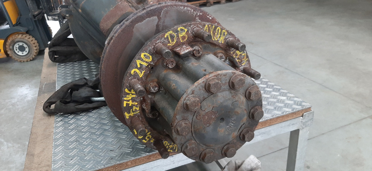 Gebrauchte DB Axor 18 - 24, Hypoidachse, 13 Tonnen, Artikel - Nr. : 81.99999 - 9999 - Trục sau cho Xe tải: hình 1 Gebrauchte DB Axor 18 - 24, Hypoidachse, 13 Tonnen, Artikel - Nr. : 81.99999 - 9999 - Trục sau cho Xe tải: hình 1