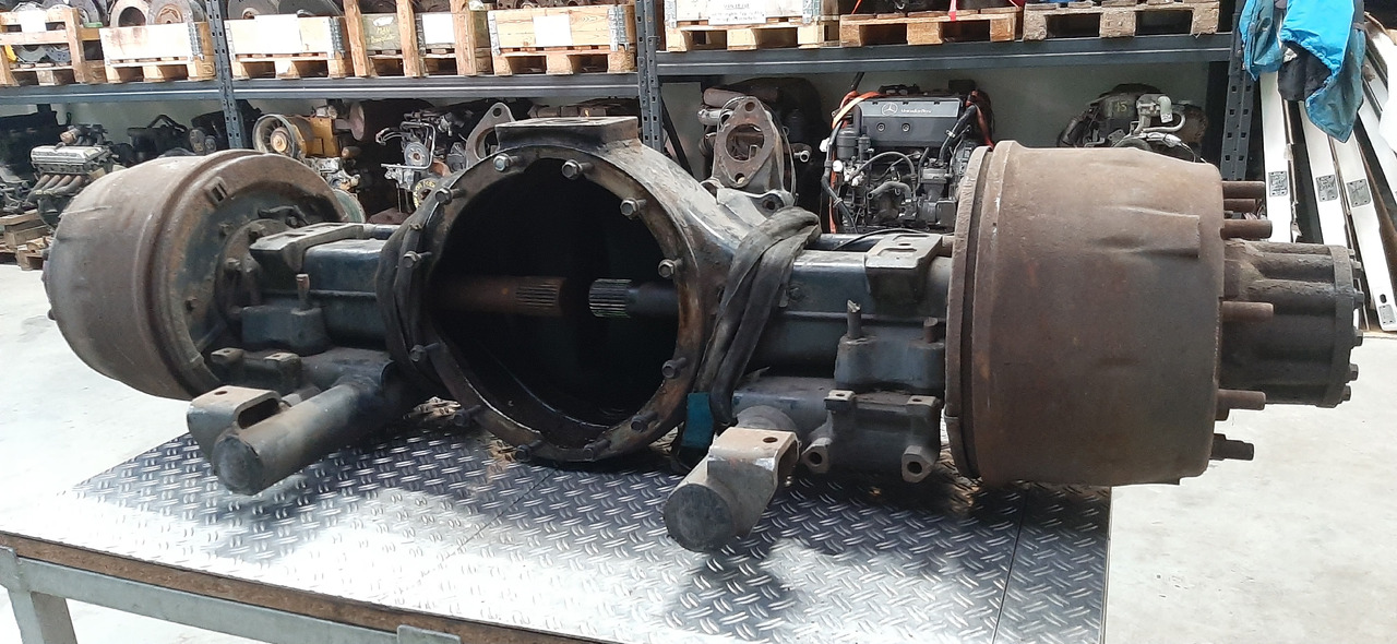 Gebrauchte MAN 18.272 Hypoidachse, HY 11 75 ( Achskörper ), Artikel - Nr. : 81.99999 - 9999 - Trục sau cho Xe tải: hình 4 Gebrauchte MAN 18.272 Hypoidachse, HY 11 75 ( Achskörper ), Artikel - Nr. : 81.99999 - 9999 - Trục sau cho Xe tải: hình 4