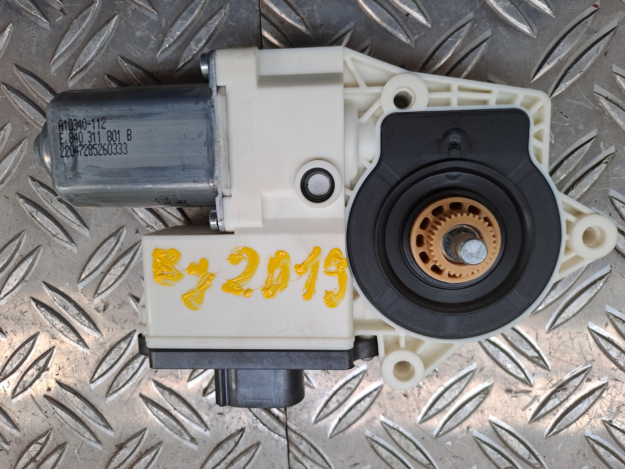 Neuwertiger MAN TGS Elektromotor Fensterheber links, Artikel - Nr. : 81.25970 - 6107 - Động cơ nâng cửa sổ cho Xe tải: hình 3 Neuwertiger MAN TGS Elektromotor Fensterheber links, Artikel - Nr. : 81.25970 - 6107 - Động cơ nâng cửa sổ cho Xe tải: hình 3