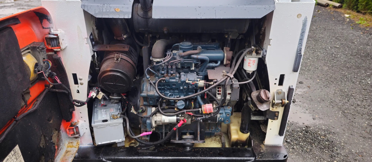 BOBCAT S570 - Máy xúc lật đa năng: hình 4 BOBCAT S570 - Máy xúc lật đa năng: hình 4