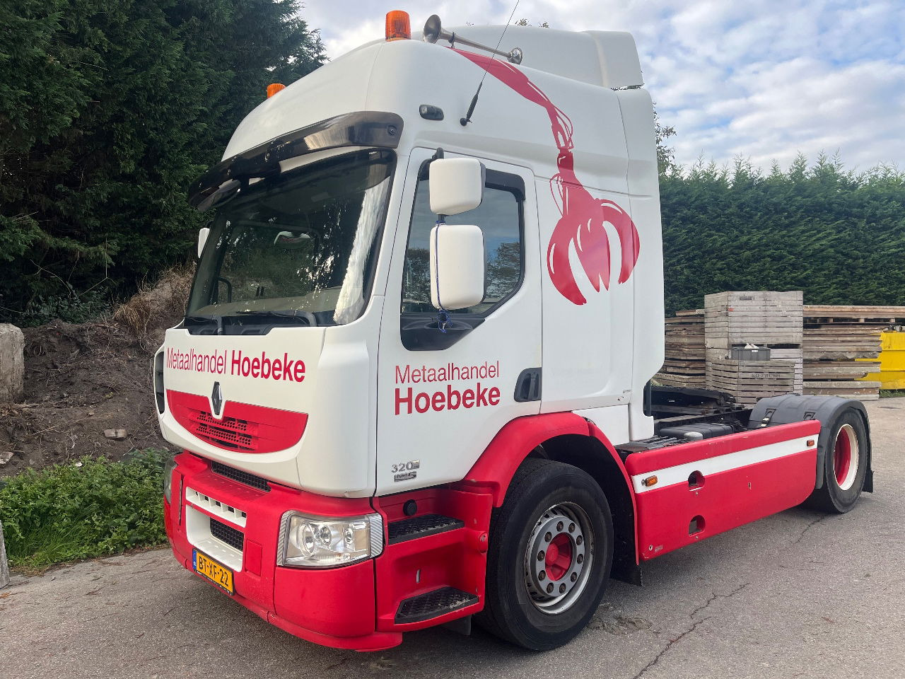 Renault Premium 320 - Xe đầu kéo: hình 1 Renault Premium 320 - Xe đầu kéo: hình 1