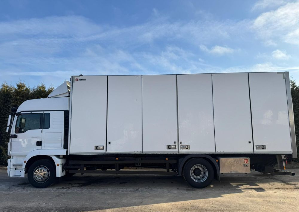 MAN MAN TGM 18.290/ IZOTERMA / OTWIERANY BOK/ /WINDA / 19 EUROPALET/ NISKI PRZEBIEG /SYPIALKA /ACC/EURO6 - Xe tải đông lạnh: hình 4 MAN MAN TGM 18.290/ IZOTERMA / OTWIERANY BOK/ /WINDA / 19 EUROPALET/ NISKI PRZEBIEG /SYPIALKA /ACC/EURO6 - Xe tải đông lạnh: hình 4