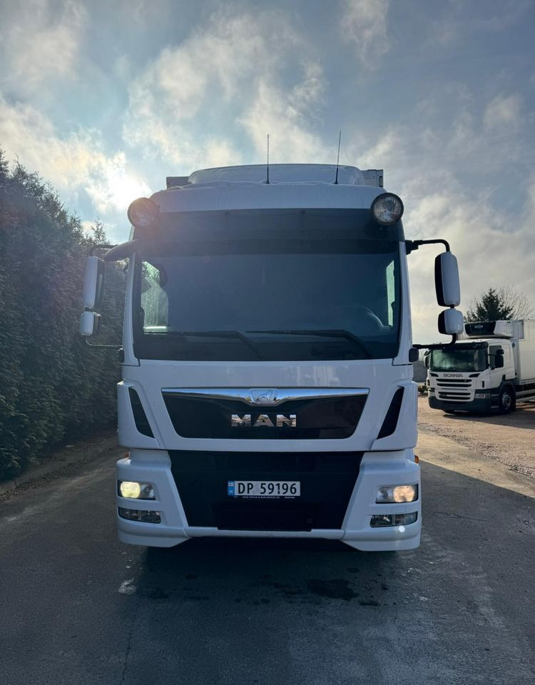 MAN MAN TGM 18.290/ IZOTERMA / OTWIERANY BOK/ /WINDA / 19 EUROPALET/ NISKI PRZEBIEG /SYPIALKA /ACC/EURO6 - Xe tải đông lạnh: hình 3 MAN MAN TGM 18.290/ IZOTERMA / OTWIERANY BOK/ /WINDA / 19 EUROPALET/ NISKI PRZEBIEG /SYPIALKA /ACC/EURO6 - Xe tải đông lạnh: hình 3