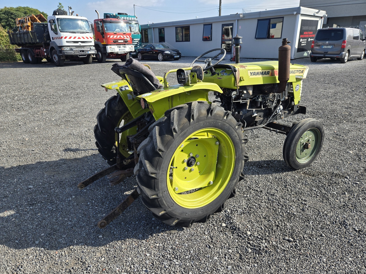 Yanmar YM240 - Máy cày mini: hình 5 Yanmar YM240 - Máy cày mini: hình 5