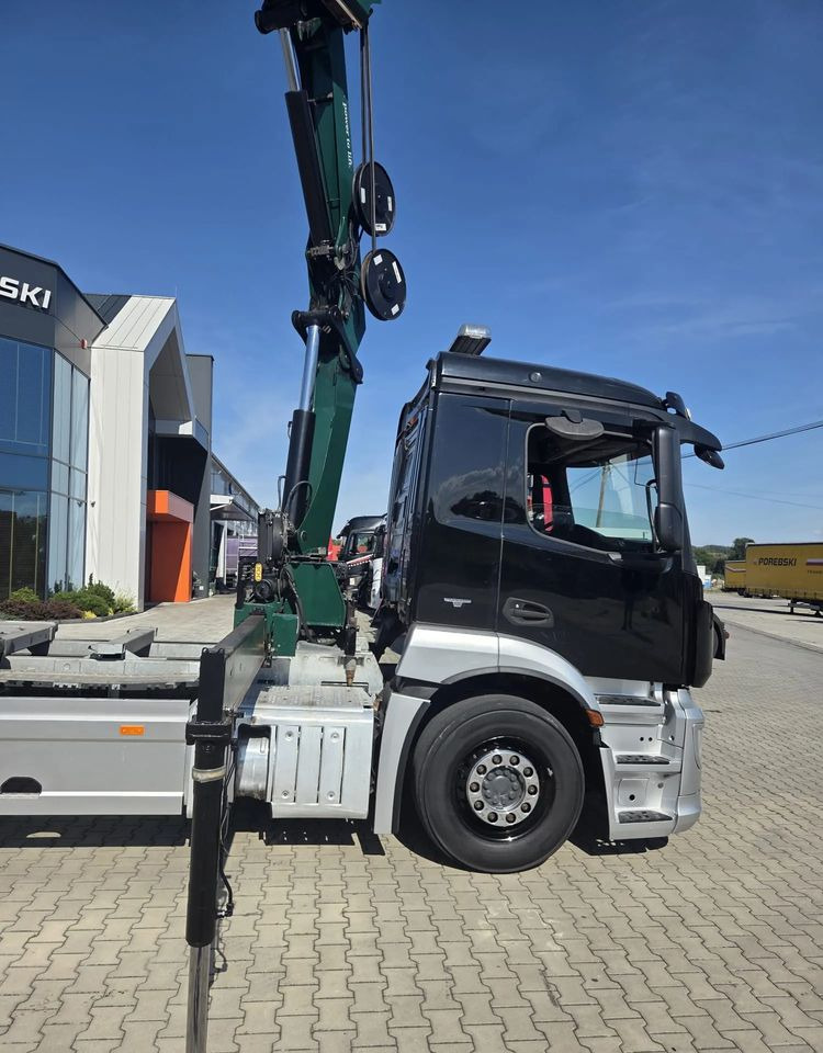 Mercedes-Benz ANTOS - Xe tải kéo: hình 5 Mercedes-Benz ANTOS - Xe tải kéo: hình 5