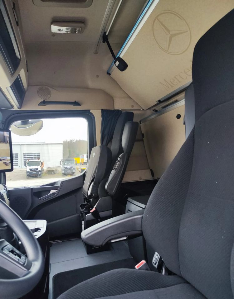 Mercedes-Benz ACTROS 1848 - Xe đầu kéo: hình 4 Mercedes-Benz ACTROS 1848 - Xe đầu kéo: hình 4