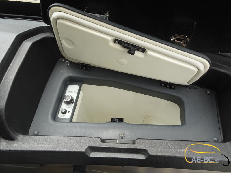 Scania Higer Touring HD, 54 Seats +Lift, Euro 6 - Xe đò: hình 4 Scania Higer Touring HD, 54 Seats +Lift, Euro 6 - Xe đò: hình 4