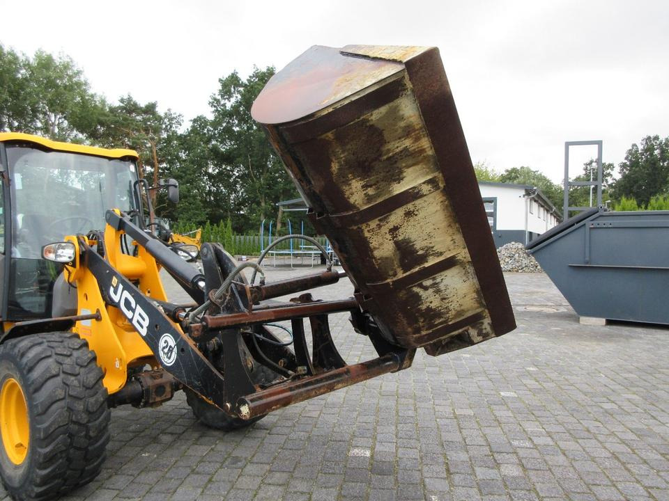 SEITENKIPPSCHAUFEL für Radlader - Gầu xúc lật: hình 2 SEITENKIPPSCHAUFEL für Radlader - Gầu xúc lật: hình 2