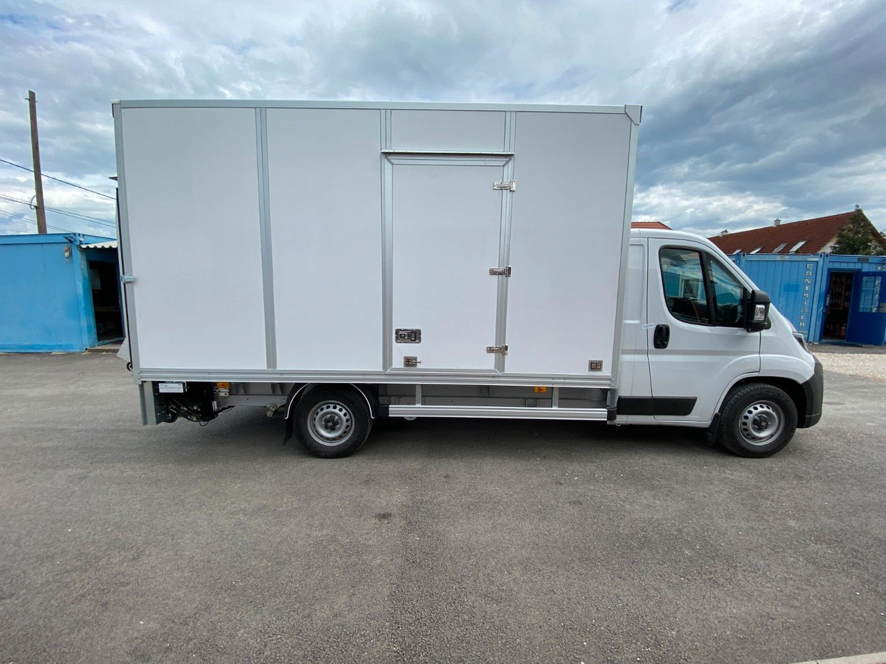 Fiat Ducato KOFFER+LBW L4 140 Multijet Maxi - Xe tải nhỏ thùng kín: hình 5 Fiat Ducato KOFFER+LBW L4 140 Multijet Maxi - Xe tải nhỏ thùng kín: hình 5