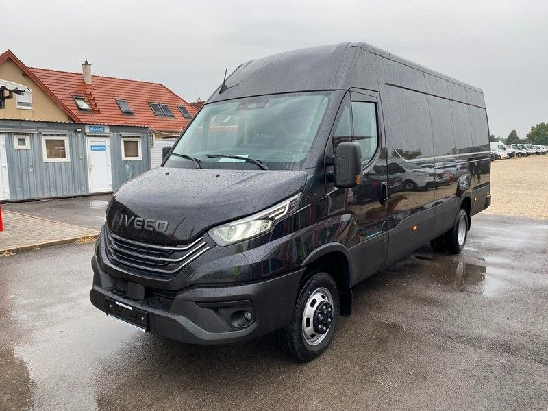 Iveco 35C18H - Xe van chở hàng: hình 1 Iveco 35C18H - Xe van chở hàng: hình 1
