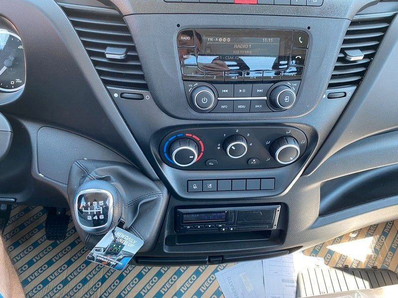 Iveco Daily 70C18H Dreiseitenkipper Iveco Daily 70C18H Dreiseitenkipper - Xe ben nhỏ: hình 2 Iveco Daily 70C18H Dreiseitenkipper Iveco Daily 70C18H Dreiseitenkipper - Xe ben nhỏ: hình 2