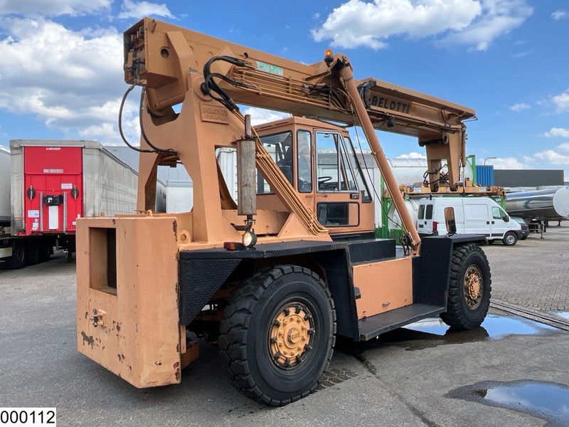 Belotti B81V/2 12 mtr - Xe nâng diesel: hình 4 Belotti B81V/2 12 mtr - Xe nâng diesel: hình 4