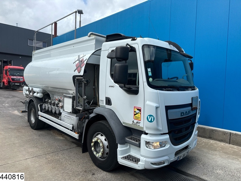 DAF LF 280 EURO 6, Manual, 13,390 litres, 5 Comp. - Xe bồn: hình 3 DAF LF 280 EURO 6, Manual, 13,390 litres, 5 Comp. - Xe bồn: hình 3