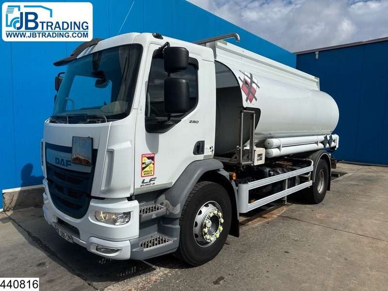 DAF LF 280 EURO 6, Manual, 13,390 litres, 5 Comp. - Xe bồn: hình 1 DAF LF 280 EURO 6, Manual, 13,390 litres, 5 Comp. - Xe bồn: hình 1