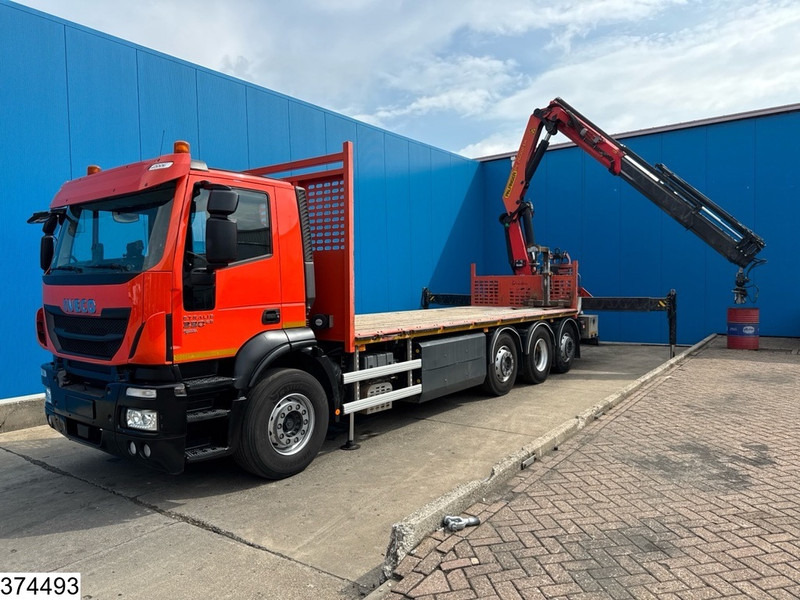 Iveco Stralis 330 CNG 8x2, CNG, Palfinger, Remote, 92.000KM - Xe tải thùng lửng/ Phẳng, Xe cẩu tự hành: hình 2 Iveco Stralis 330 CNG 8x2, CNG, Palfinger, Remote, 92.000KM - Xe tải thùng lửng/ Phẳng, Xe cẩu tự hành: hình 2