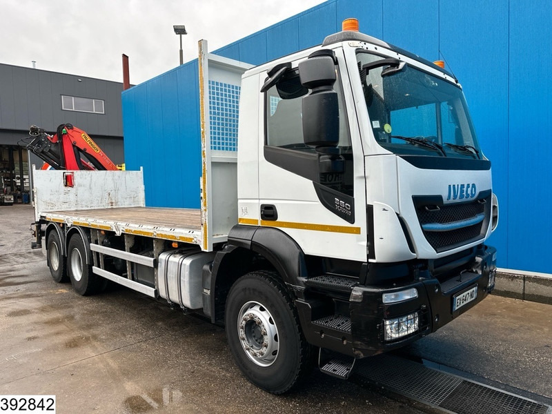 Iveco Stralis 360 6x4, EURO 6. Palfinger, Remote - Xe tải thùng lửng/ Phẳng, Xe cẩu tự hành: hình 3 Iveco Stralis 360 6x4, EURO 6. Palfinger, Remote - Xe tải thùng lửng/ Phẳng, Xe cẩu tự hành: hình 3