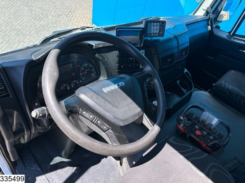 Iveco Trakker 360 6X4, EURO 6, Steel suspension, Palfinger - Xe tải thùng lửng/ Phẳng, Xe cẩu tự hành: hình 5 Iveco Trakker 360 6X4, EURO 6, Steel suspension, Palfinger - Xe tải thùng lửng/ Phẳng, Xe cẩu tự hành: hình 5