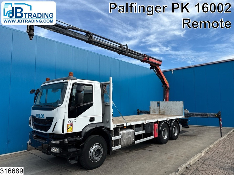 Iveco Trakker 360 6x4, EURO 6, Palfinger, Remote - Xe tải thùng lửng/ Phẳng, Xe cẩu tự hành: hình 1 Iveco Trakker 360 6x4, EURO 6, Palfinger, Remote - Xe tải thùng lửng/ Phẳng, Xe cẩu tự hành: hình 1
