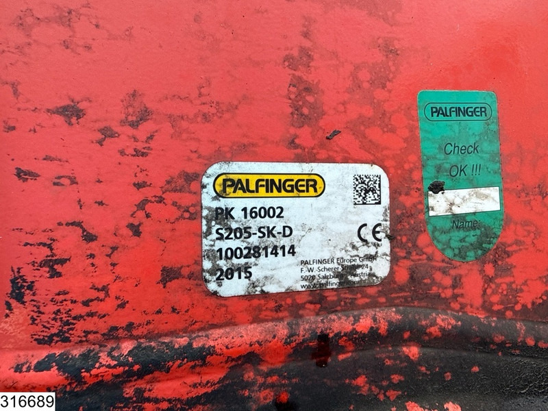 Iveco Trakker 360 6x4, EURO 6, Palfinger, Remote - Xe tải thùng lửng/ Phẳng, Xe cẩu tự hành: hình 4 Iveco Trakker 360 6x4, EURO 6, Palfinger, Remote - Xe tải thùng lửng/ Phẳng, Xe cẩu tự hành: hình 4