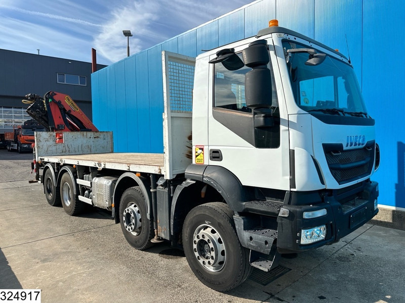 Iveco Trakker 8x4, EURO 6, Palfinger, Remote - Xe tải thùng lửng/ Phẳng, Xe cẩu tự hành: hình 3 Iveco Trakker 8x4, EURO 6, Palfinger, Remote - Xe tải thùng lửng/ Phẳng, Xe cẩu tự hành: hình 3