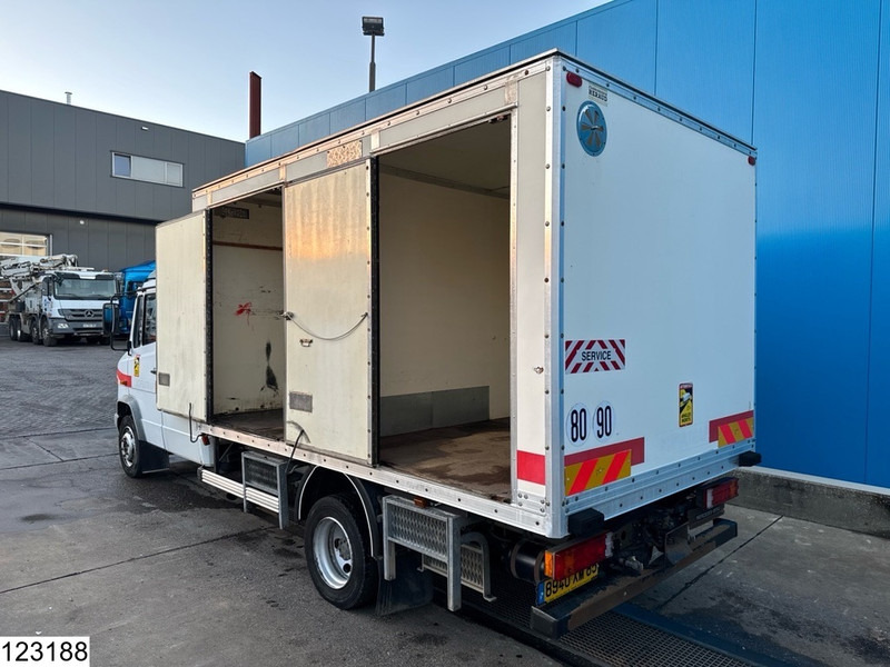 Mercedes-Benz 815 Manual transmission, Steel suspension - Xe tải hộp: hình 4 Mercedes-Benz 815 Manual transmission, Steel suspension - Xe tải hộp: hình 4