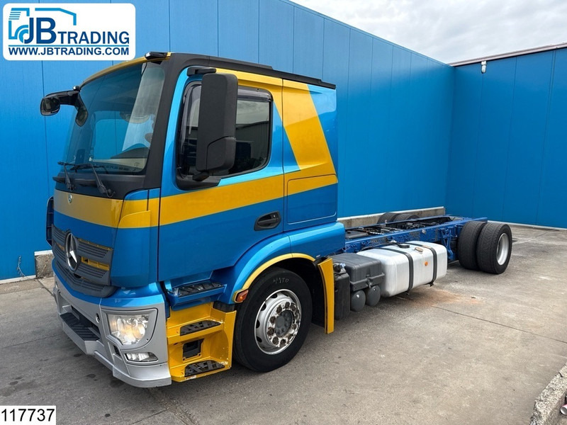 Mercedes-Benz Actros 1843 EURO 6, Hydrauliek - Xe tải khung gầm: hình 1 Mercedes-Benz Actros 1843 EURO 6, Hydrauliek - Xe tải khung gầm: hình 1